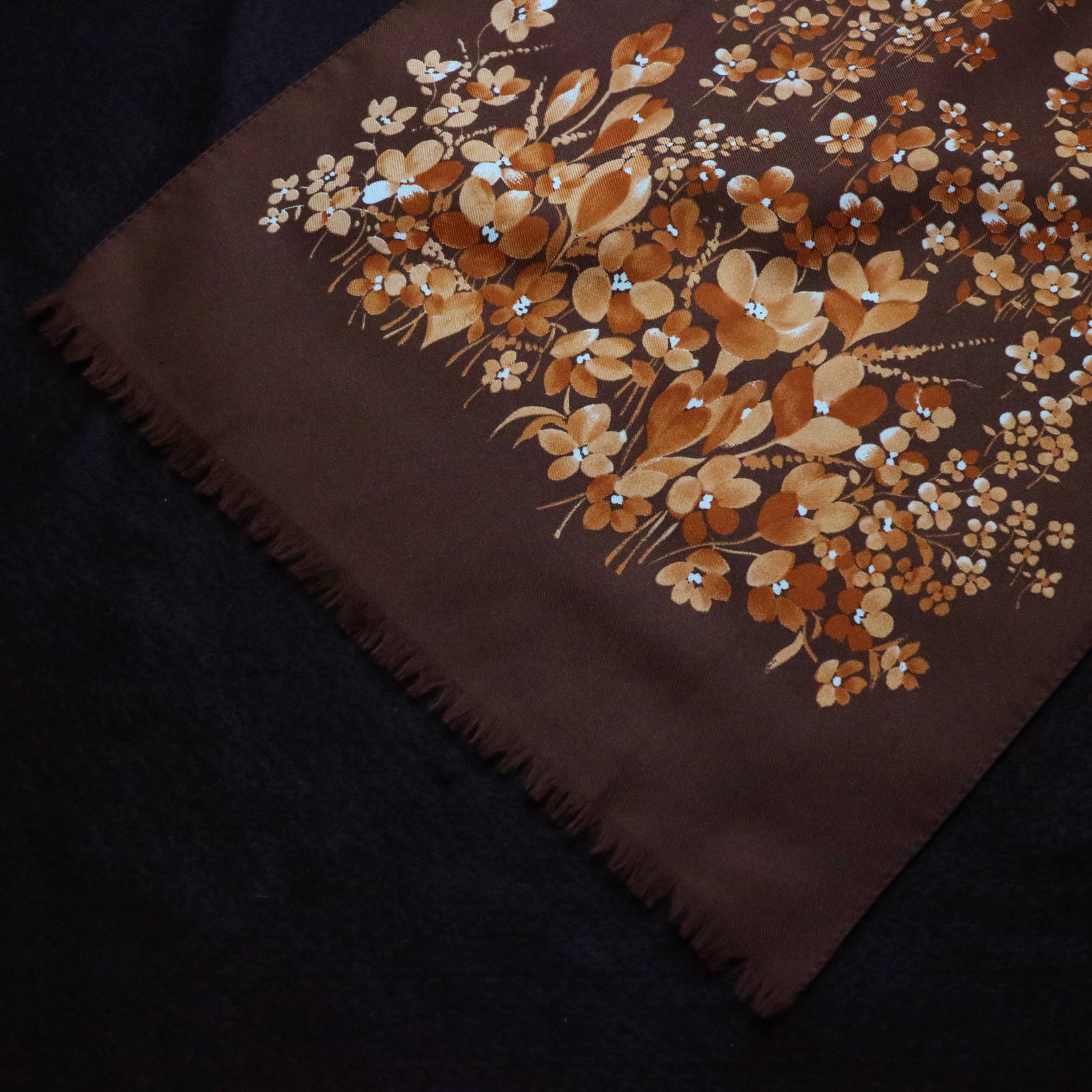 ヴィンテージスカーフ「ブラウンフラワー」 | corne/コルネ
