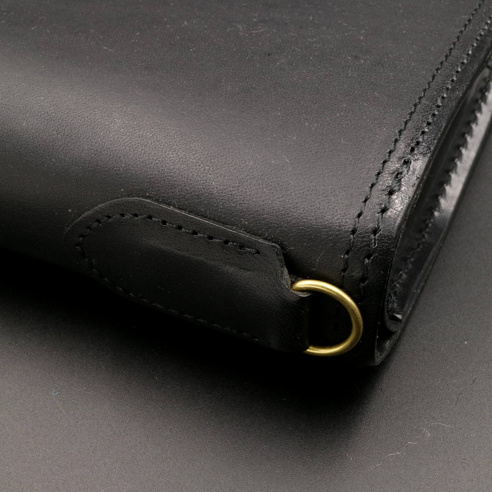 CORBO - 「SLATE」 L字ファスナー折財布/ブラック | corne/コルネ