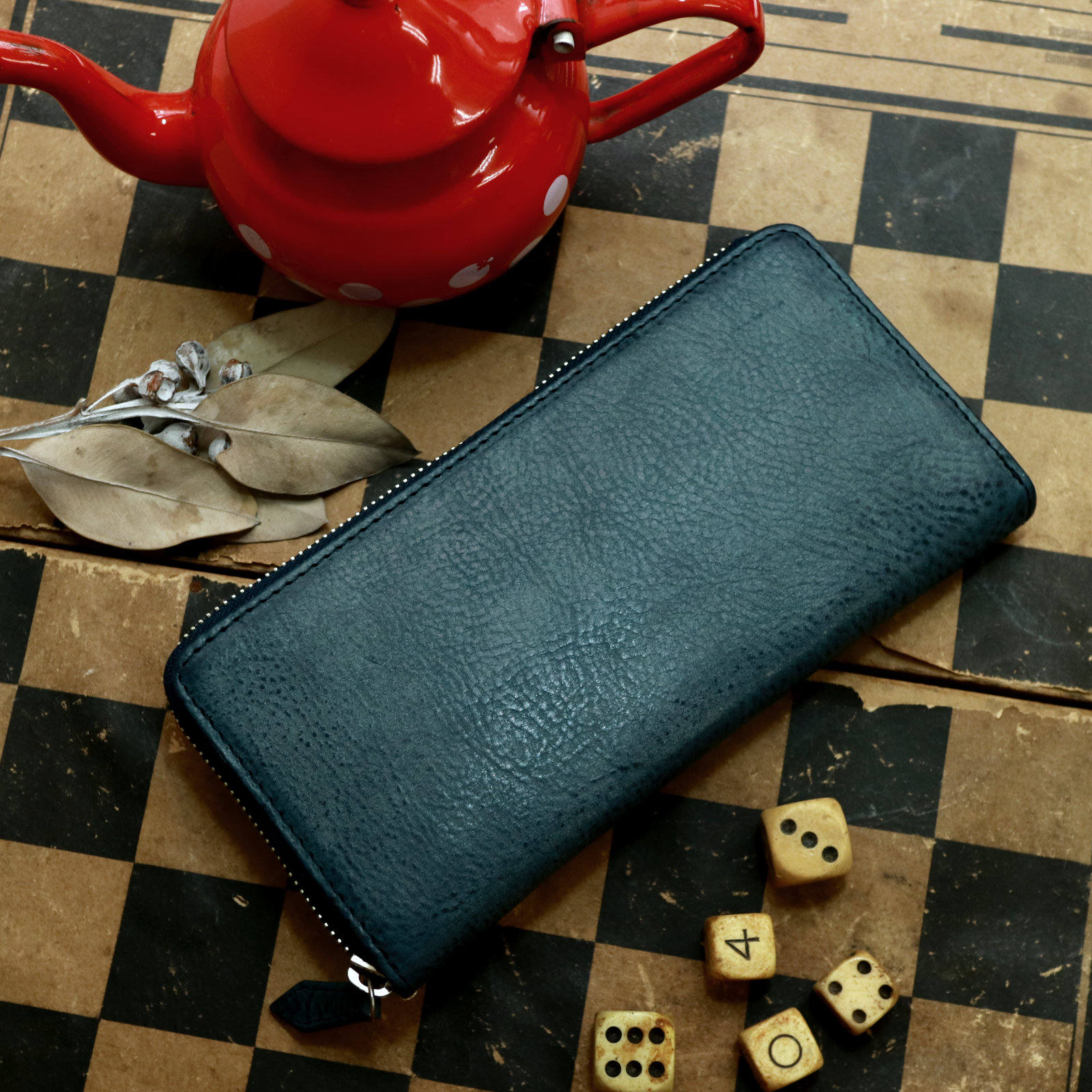 NELD - 「LATTE」着脱ラウンド長財布/ブルー | corne/コルネ